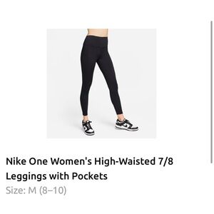 Nike Women's Black 7/8 Leggings with Pockets